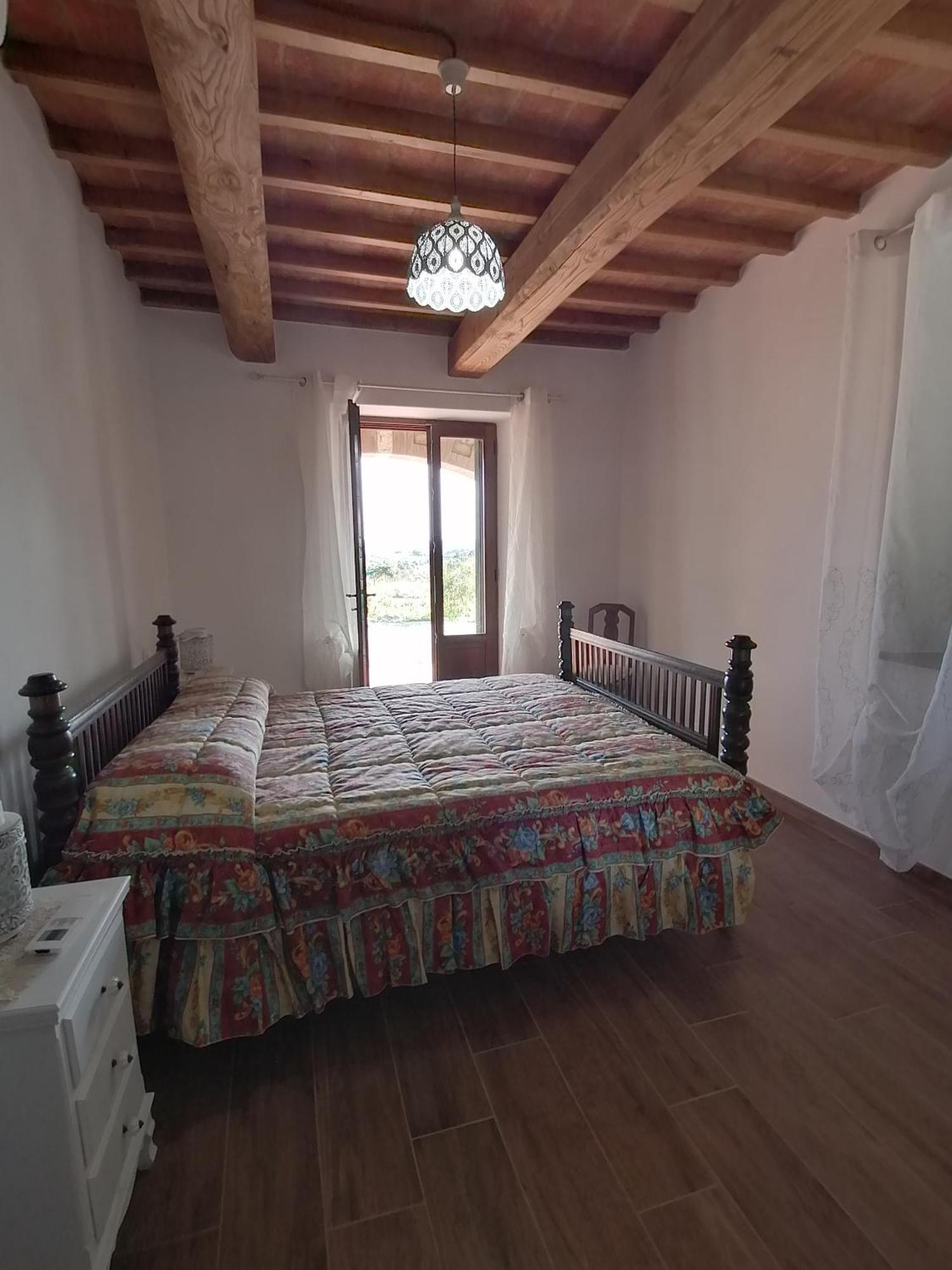 Montecrespini Farm stay *
