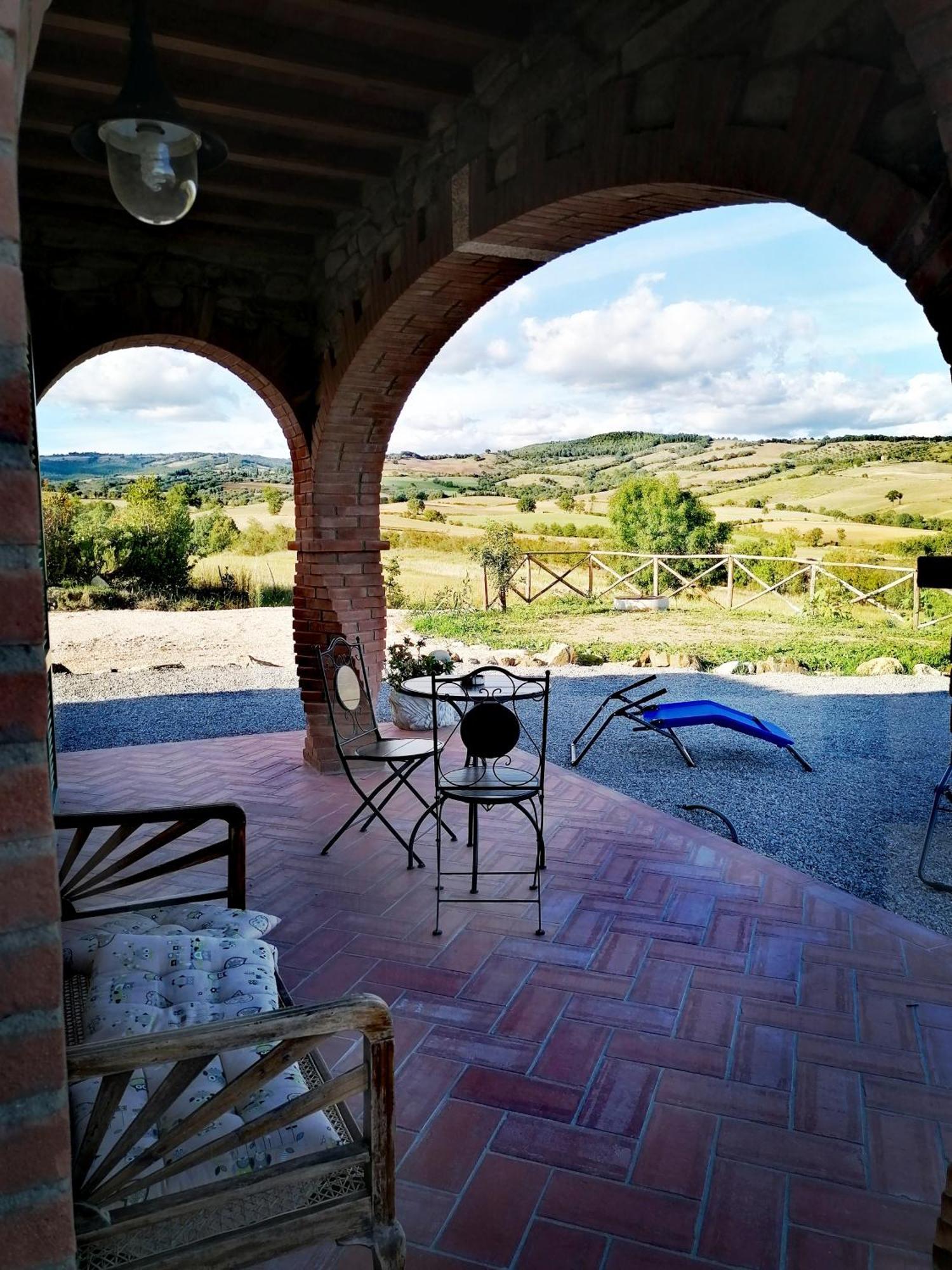 Montecrespini Farm stay *